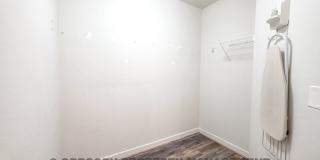 925 110th Ave NE Gallery 27