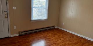 Two Bedroom One Bath Apartment Available in Christiansburg December Gallery 1