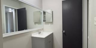 Remington On Rockville Living Gallery 171