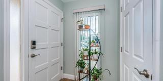 2735 SHERBROOKE Lane Gallery 5