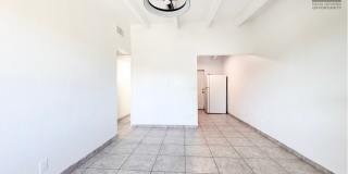 1626 North 31st Place Gallery 4