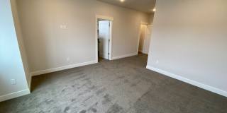2402 49th Avenue Court Gallery 3