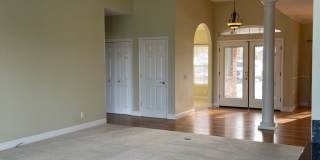 Luxury Living in The Knolls Gallery 7