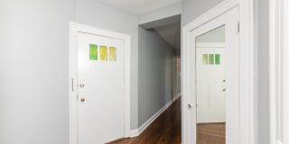 312 Lee Street Gallery 7