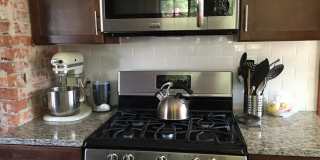 3 Bedroom House Near UIHC Gallery 7