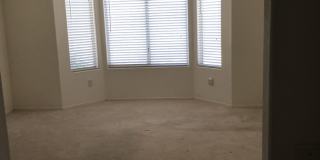 Stunning 3 bedroom 3 bath with Guest House in Sun City Anthem for 55+! Gallery 19