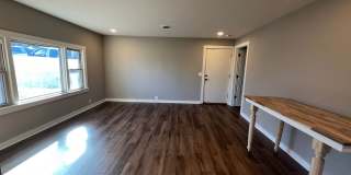 Remodeled Single Level 3 Bed, 2 Bath Home w/ 1 Car Garage Gallery 13