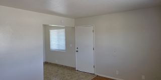 Welcome to Reeves Apartments Gallery 8