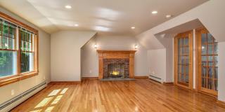 10 Fernwood Road Gallery 10