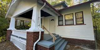 5 Bedroom Rental in Moline Gallery 30