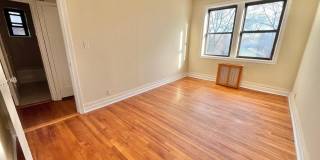 110 Stonelea Stonelea unit: 3B Gallery 12