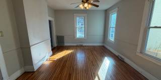 Charming 4bdrm/1.5bth Home Located in Richmond's North Highland Park w/Balcony!! Gallery 17