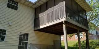 4 bd, 3 ba house, NW Columbia, quick access to Stadium/I-70, screened porch Gallery 16