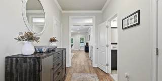 2267 Janet Street Gallery 3