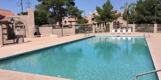 **MOVE-IN SPECIAL 50% OFF MOVE-IN MONTH!!!!** **BEAUTIFUL 3br/2ba TOWNHOME (ELLIOTT & ARIZONA AVE)** Gallery 21