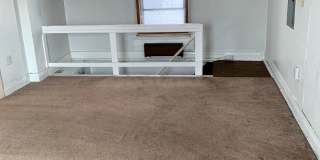 2/1 Apartment in Highland Park - Available Now! Gallery 15