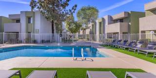 Lemon & Pear Tree Apartments Gallery 7