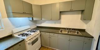 Charming 3 Bed 1 Bath Home! Recently Updated! Gallery 18