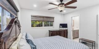 630 NE 23rd Ct Gallery 23