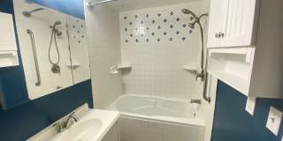 Charming 3-Bed, 1-Bath Single-Family Home! Gallery 10