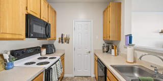 Emerald Lakes Gallery 7