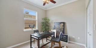 2042 W Warren Boulevard Gallery 20