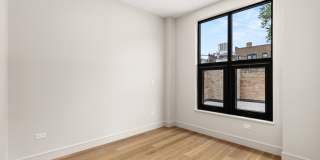 1810 North Wells Street Gallery 21