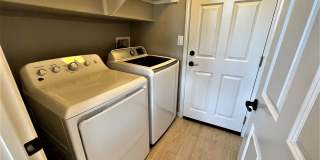 $500 OFF FIRST MONTH!! Spacious 4 bedroom, 3 bath Condo in Irvine! $500 OFF FIRST MONTH!! Spacious 4 bedroom, 3 bath Condo in Irvine! Gallery 27