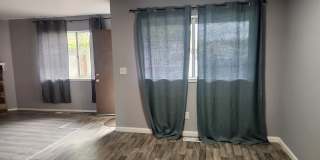 Charming 2-bedroom, 2- bathroom home in park like setting close to downtown Santa Rosa Gallery 4