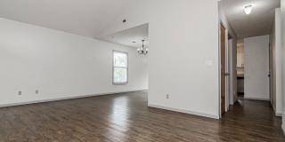 Please View 3D Virtual Walk-Through Before Scheduling a Showing Gallery 4
