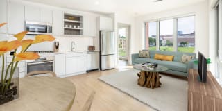 The Lofts at Kendall Square Gallery 32