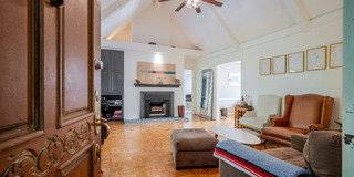 1321 Hayworth Avenue Gallery 2