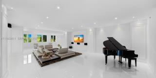 600 Coral Way Gallery 14