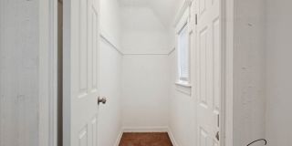 $1200 3 bedrooms Gallery 17