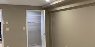 193 Bennett Avenue Gallery 16