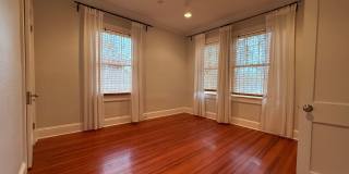 DOWNTOWN house with W/D avail NOW! Gallery 10