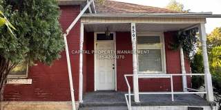 2 Bedroom Home with Fully Fenced Yard Gallery 1