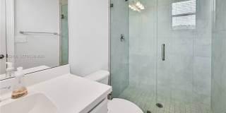 8645 Northwest 39th Court Gallery 21