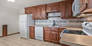 2404 Canter Lane - A Gallery 4