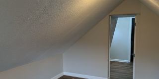 Cool 3 bed 2 bath House in Jeff City Gallery 34