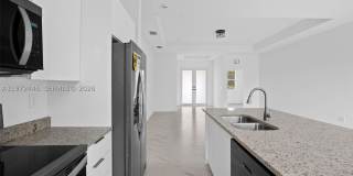 1923 Sunniland BLVD Gallery 12