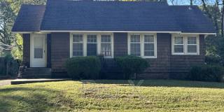 1606 S Walnut Gallery 1