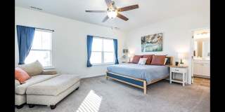 805 Scarlet Gallery 8