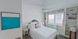 120 S Lumina Avenue S Gallery 12