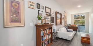 -Live Bold at The Ten – Modern 3BR / 2.5BA Townhome + Elevator Gallery 6