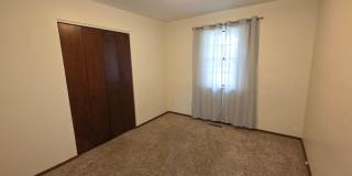 3 Bedrooms! 2 Living areas! close to Mall! $1695 Gallery 13