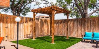 The Landmark Gallery 48