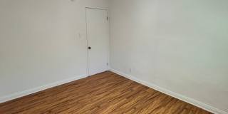 1685-1697 Summit St. / 109-137 E. Penn St. Gallery 14