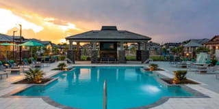 VLux at Sunset Farms Gallery 7