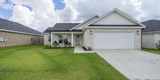 3800 Redbud Way Gallery 1